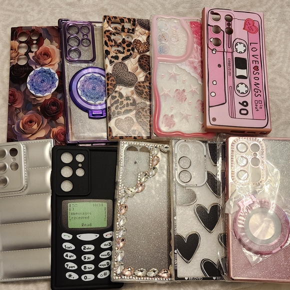 Stylish Phone Case Collection - Assorted Designs - Picture 1 of 9